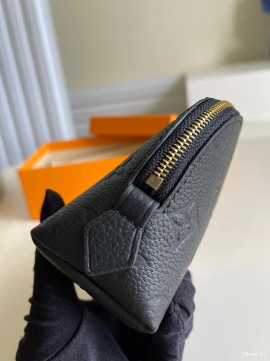 Cheap POUCH COSMETIC VUITTON LOUIS 0818